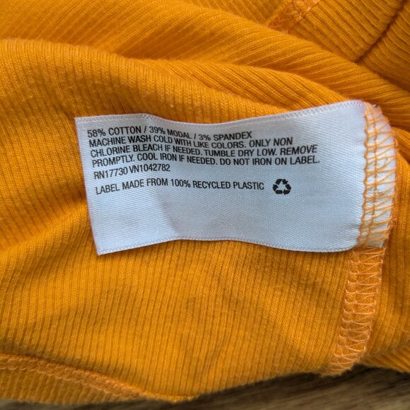 EUC Orange top with short sleeves L - Picture 7 of 9